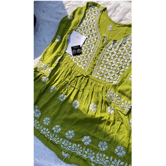 Summer collection | Green Short Frock With Hand Embroidered Work| - Picture 4 of 7